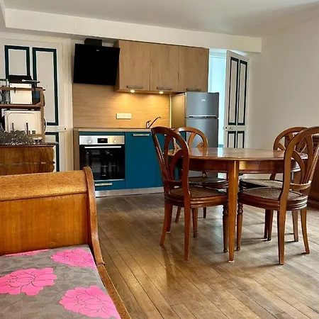 Appartement Banda Château Viéndal